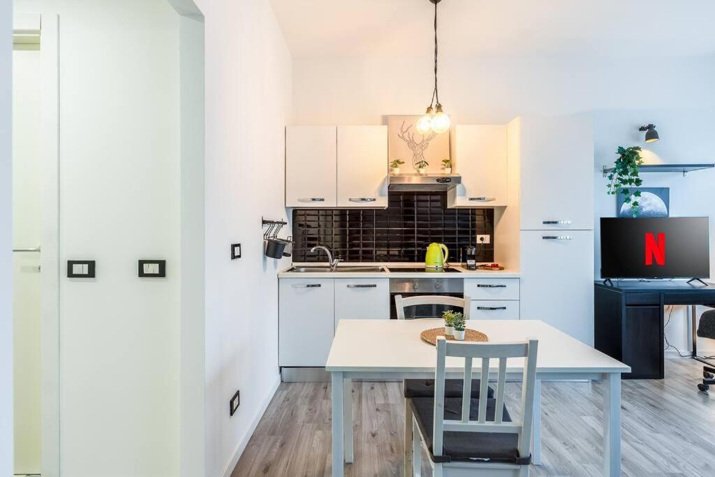 2 Minutes From Central Station-Exclusive Open Space Mediolan Zewnętrze zdjęcie
